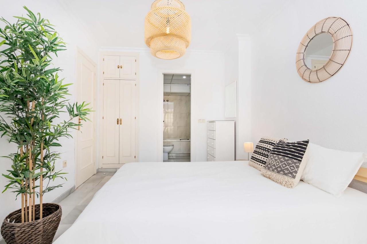 Apartmán Bhost - La Maestranza Màlaga Exteriér fotografie